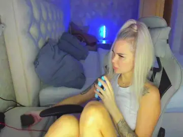 BarbieLu from bongacams