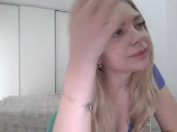 Bongacams Private Sex Chat of Blondie8853