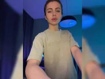 Bongacams Nude Webcam of Nataliecroys