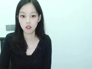 Bongacams Free Porn Cam of Selinababy99