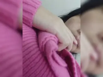 Bongacams Free Live Porn of Selinababy99