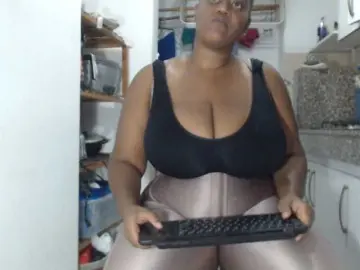 Bongacams Nude Webcam of LiraRusso1