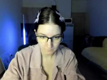 Bongacams Adult Video Chat of F1t-girl-number-0ne