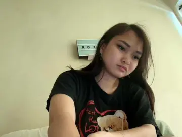 Bongacams Nude Webcam of RozyBlack