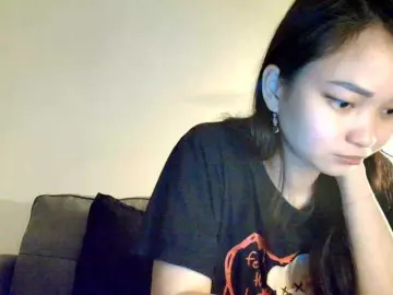 RozyBlack from bongacams