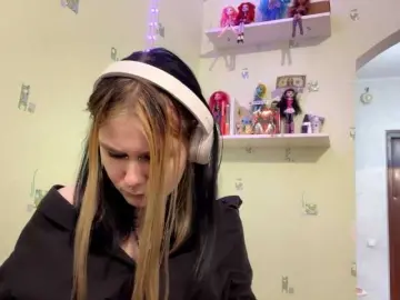 Bongacams Best live sex cam show of SIMONA-CHARON