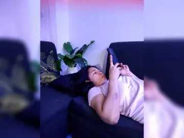 Bongacams Sex Cam of candicelovee