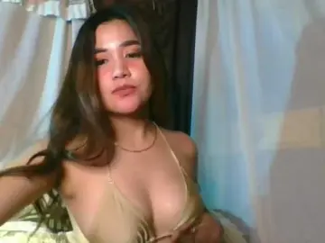 Bongacams Watch Live Sex Cams of SweetSexyMia