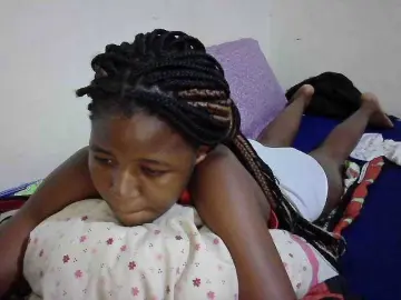 Bongacams Live Sex Cam of sweet-tatiana