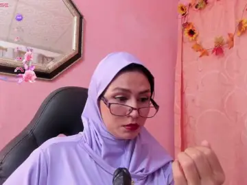 DarshaKhemu from bongacams