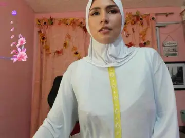 Bongacams Free Porn Cam of DarshaKhemu