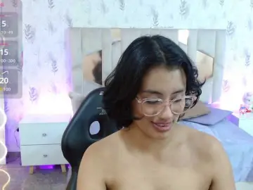 Bongacams Adult Webcam of PEACHY-TAY