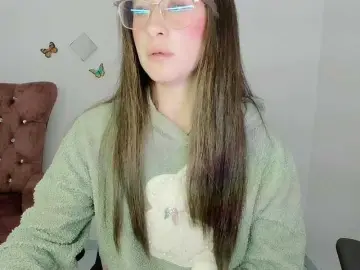 Bongacams Nude Webcam of ZooeyBelair