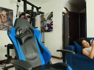 Bongacams Free Porn Cam of couplee-horny