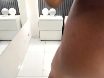 Bongacams Adult Webcams of Aisha-Loren