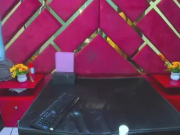 FreyjaNaugthy from bongacams