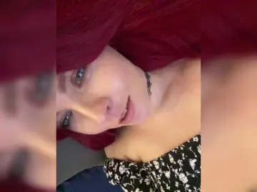 Bongacams Watch Live Sex Cams of lova-mars