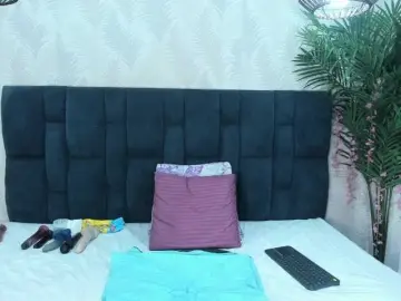 Bongacams Nude Webcam of ArianaDiosa