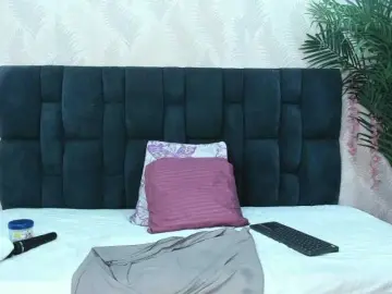 Bongacams Watch Live Sex Cams of ArianaDiosa