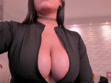 Bongacams Adult Webcam of SarahYates