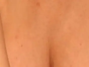 Bongacams Watch Live Sex Cams of ellaine