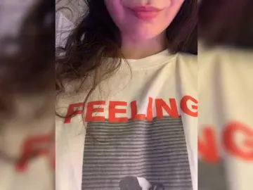 Bongacams Free Live Porn of FeeBee