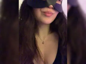 Bongacams Live Porn of FeeBee