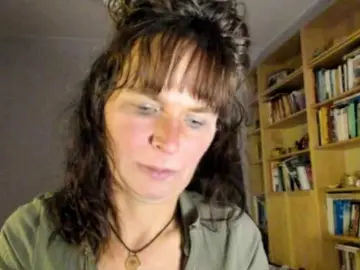 Bongacams Sex Cam of KathyLove1