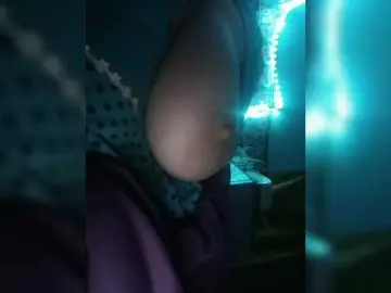 Bongacams Watch Live Sex Cams of lady-Nicol