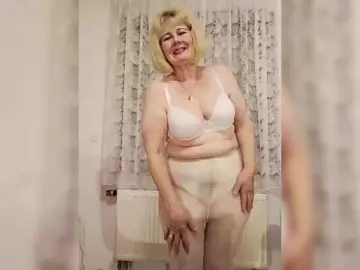 Bongacams Live Porn of KASANDRABOLOSHKA