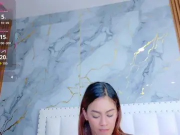 Bongacams Private Sex Chat of mamaneedsfun