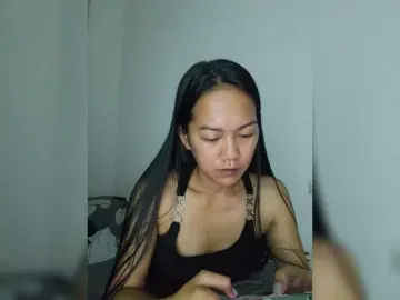 Bongacams Sex Cam of Kiana11