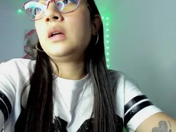 Bongacams Watch Live Sex Cams of rouse-red