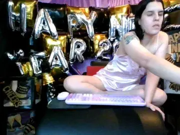 Bongacams Live Sex Cam of AlluringAli25