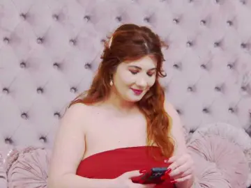 Bongacams Nude Webcam of PenelopeLynnx