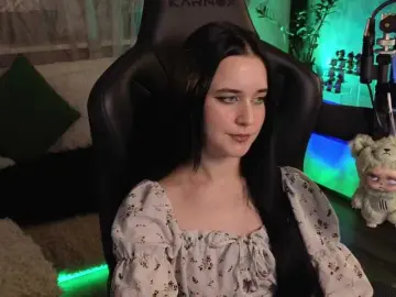 Bongacams Sex Cam of KiraLiLime