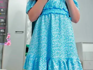 Bongacams Free Porn Cam of KariFlower