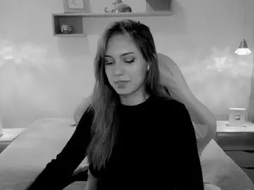 Bongacams Watch Live Sex Cams of Iriina-