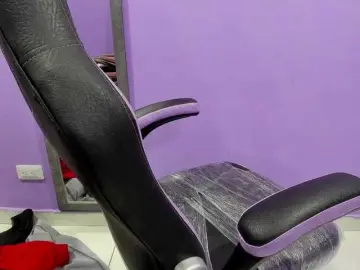 Bongacams Adult Webcams of Hot-Barbie-Poku