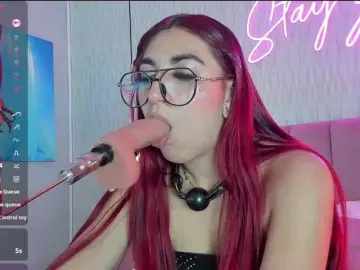 Bongacams Sex Cam of CHERRYFLAME-VC