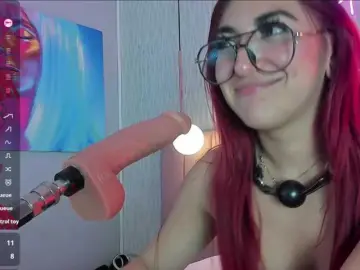 Bongacams Adult Webcam of CHERRYFLAME-VC