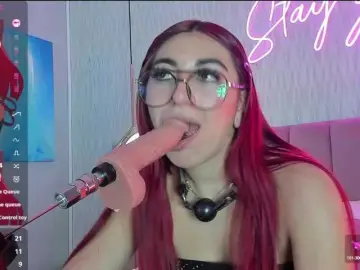 Bongacams Nude Webcam of CHERRYFLAME-VC