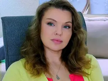 Bongacams Live Sex Cam of AureliaFly