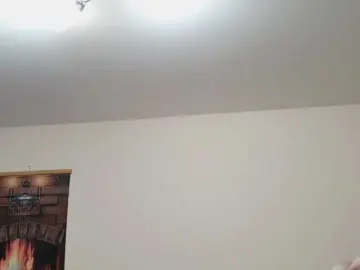 Bongacams Nude Webcam of Fox-Lisa