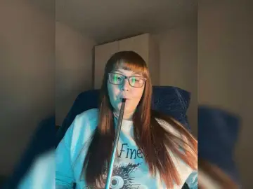 Bongacams Live Porn of Fox-Lisa