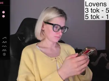 Bongacams Watch Live Sex Cams of Sexy-Sweets