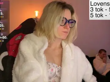 Bongacams Watch Live Sex Cams of Sexy-Sweets