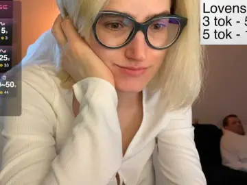 Bongacams Watch Live Sex Cams of Sexy-Sweets