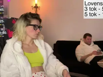 Bongacams Sex Cam of Sexy-Sweets