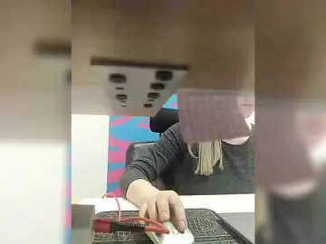 Bongacams Nude Webcam of Angelinamik